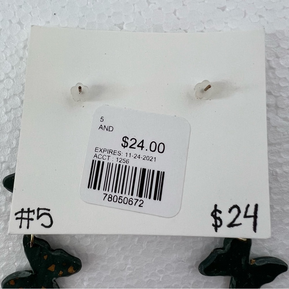 Alysa Nadeau Designs Green Gold Butterfly Dangle Earrings NWT - Picture 5 of 6